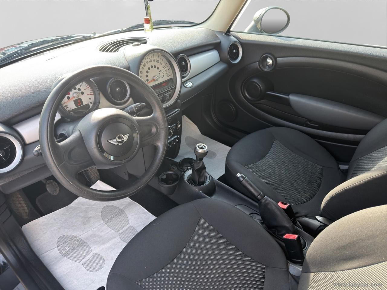 Mini 3p. One 75cv Garanzia 12 mesi