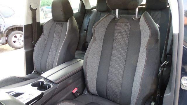 PEUGEOT 3008 BlueHDi 130 S&S Automatica "Business", Garanzia..