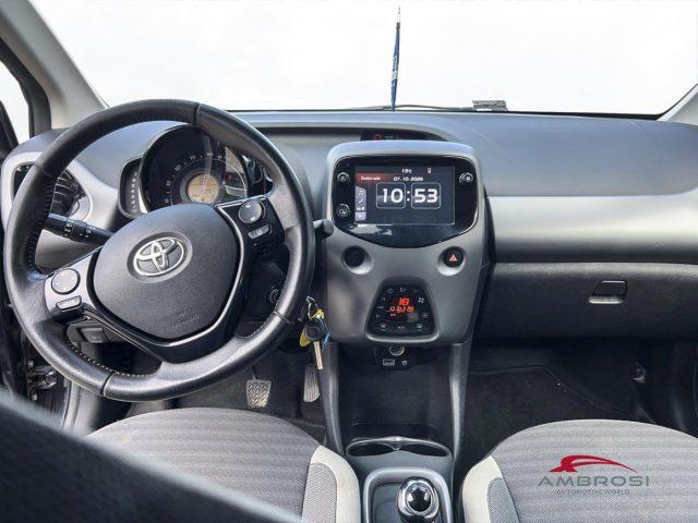 TOYOTA Aygo Connect 1.0 VVT-i 72 CV 5 porte x-play MMT