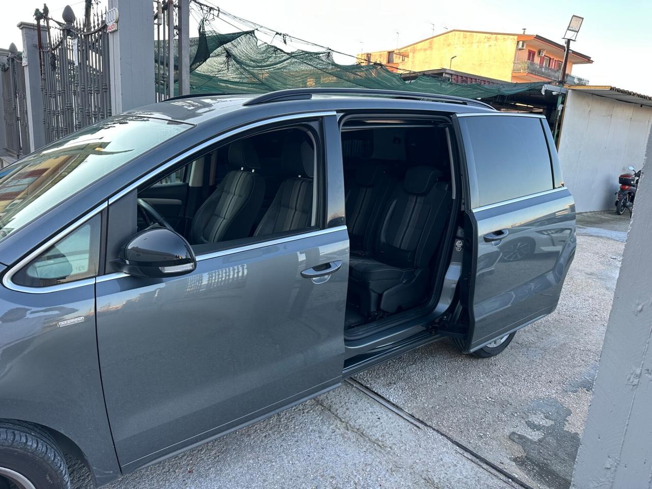 Volkswagen Sharan 2.0 TDI 140 Cv Highline 7 Posti