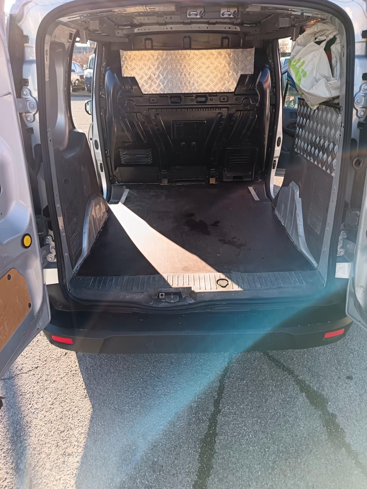 Ford Tourneo Connect 1.5 EcoBlue 100 CV Titanium