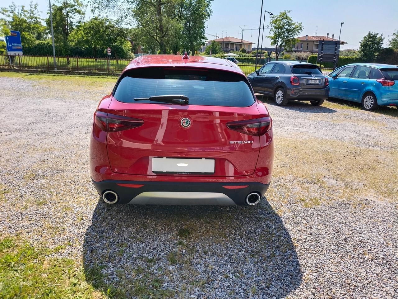 Alfa Romeo Stelvio 2.2 Turbodiesel 160 CV AT8 RWD