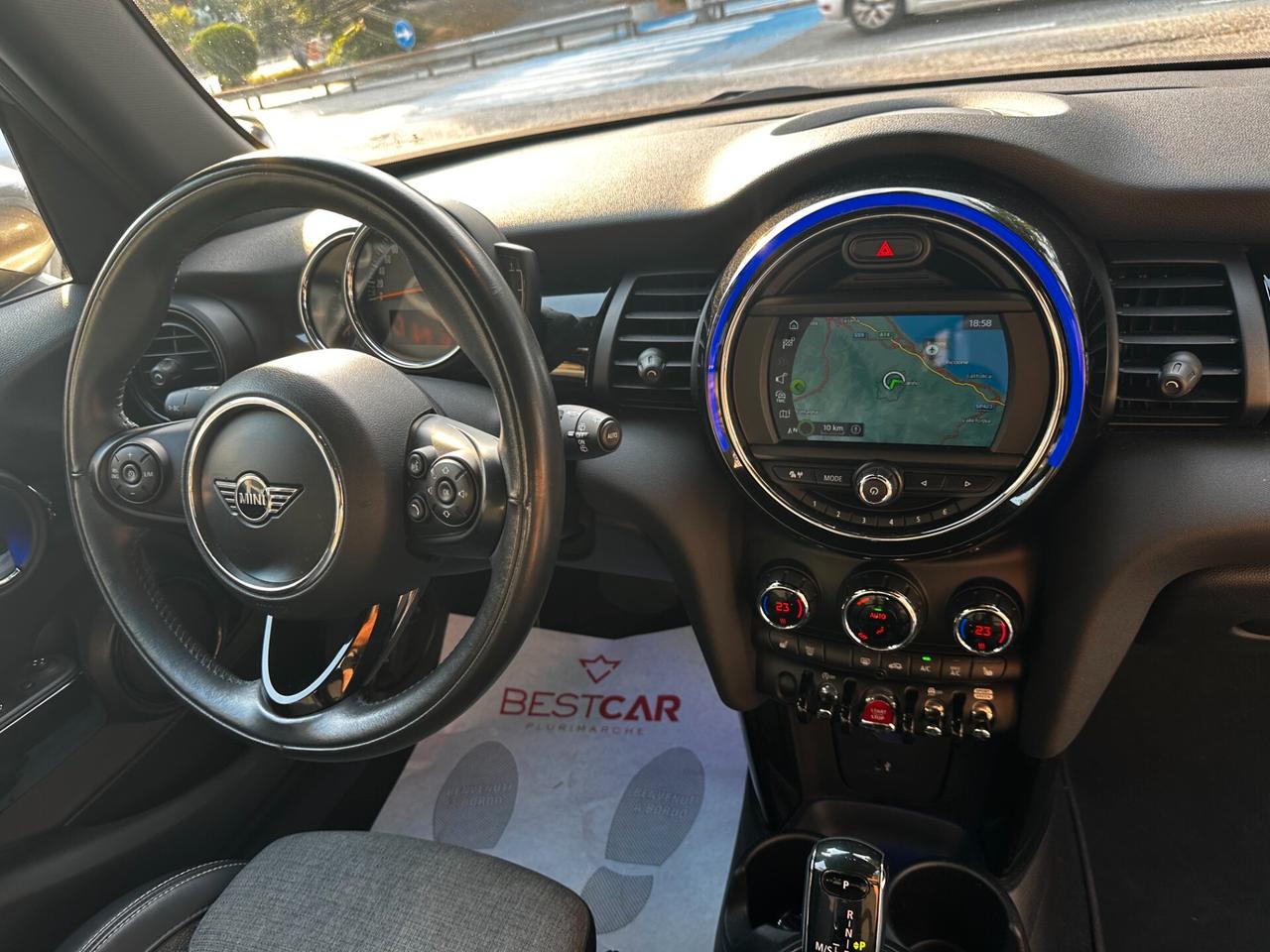 Mini ONE 1.5 Auto 5 porte NAVIGATORE / FULL LED