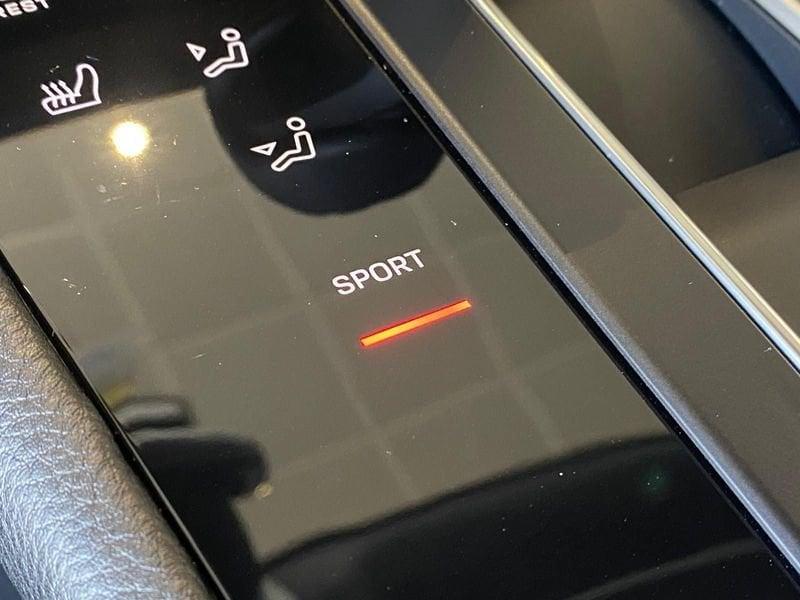 Porsche Macan 2.0 265 cv PDK - IVA Esposta