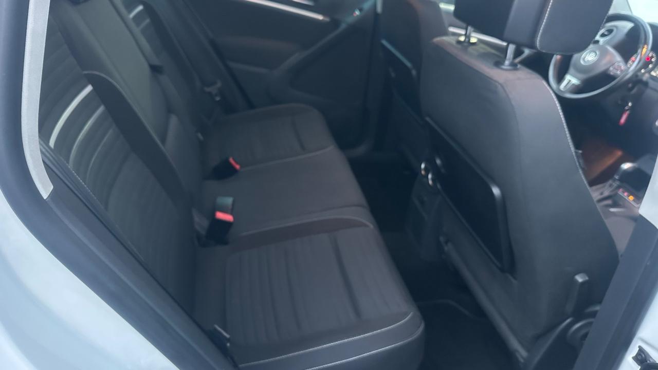 Volkswagen Tiguan 2.0 TDI DSG R-Line 4MOTION