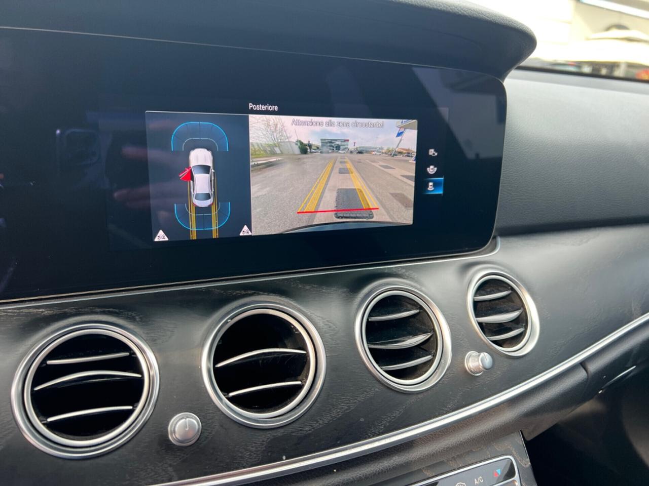 Mercedes-benz E 220 d Auto Business Sport