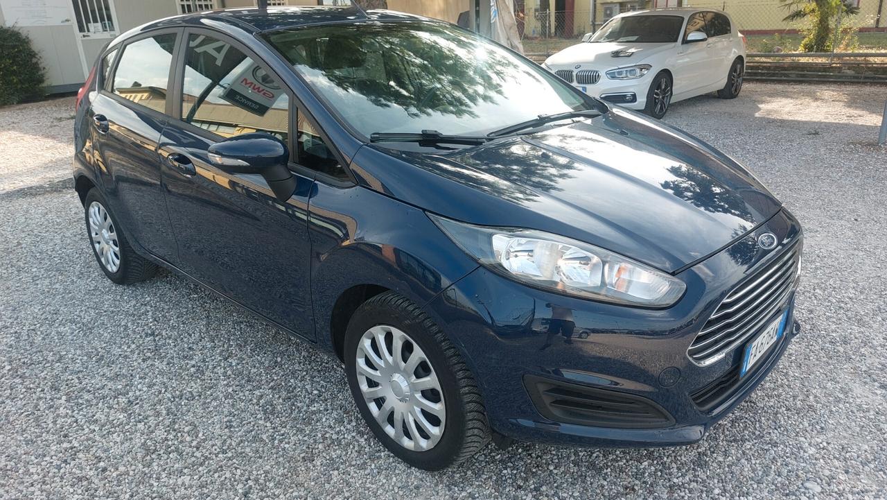 Ford Fiesta 1.4 5p. Bz.- GPL Titanium