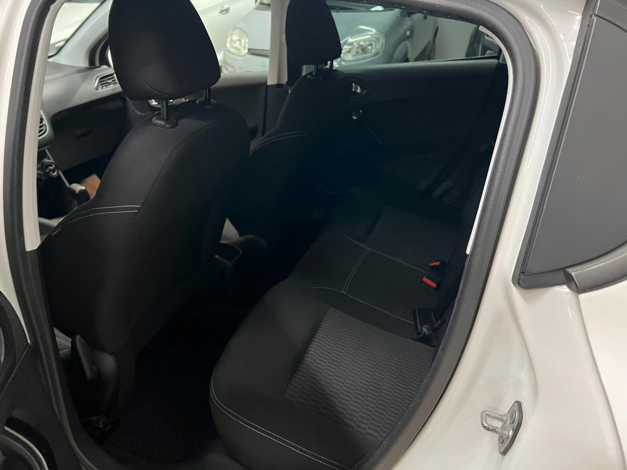 Peugeot 208 BlueHDi 75 5 porte Active