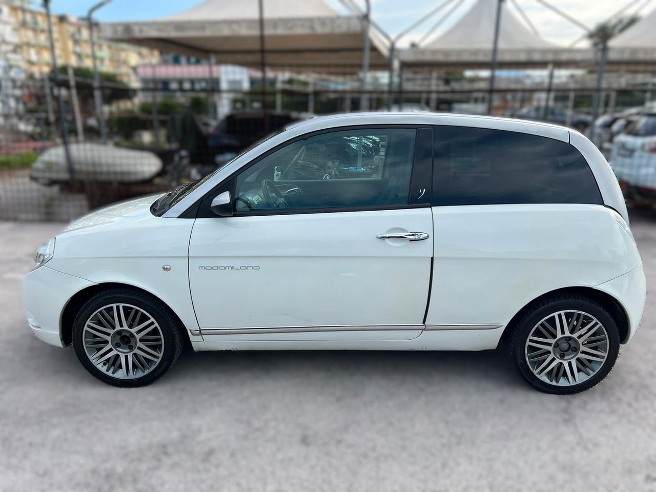 LANCIA YPSILON 1.2 Versus - 2008