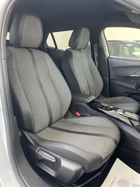 Peugeot 2008 PureTech 130 CV S&S EAT8 Allure