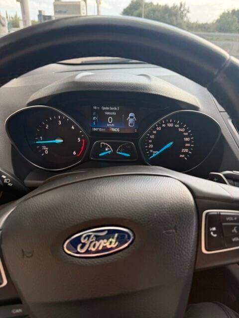 Ford Kuga 2.0 TDCI 150 CV S&S 4WD Titanium Powershift