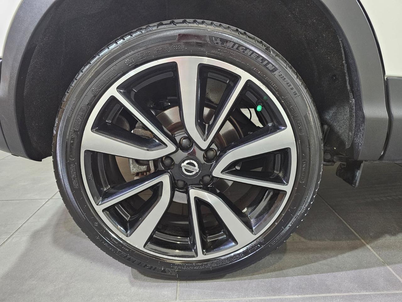 Nissan Qashqai 1.6 dCi 130cv Automatico Tekna