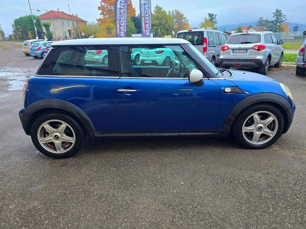 Mini COOPER D 1.6 110CV CHILI