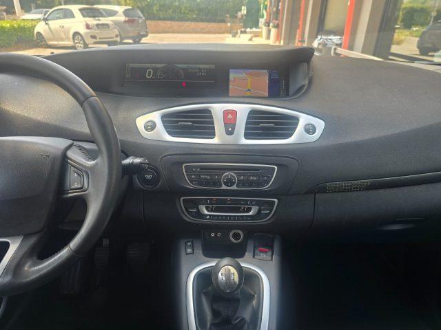 RENAULT Scenic X-Mod 1.5 dCi 110CV UniPropietario Navi 3D Cruise