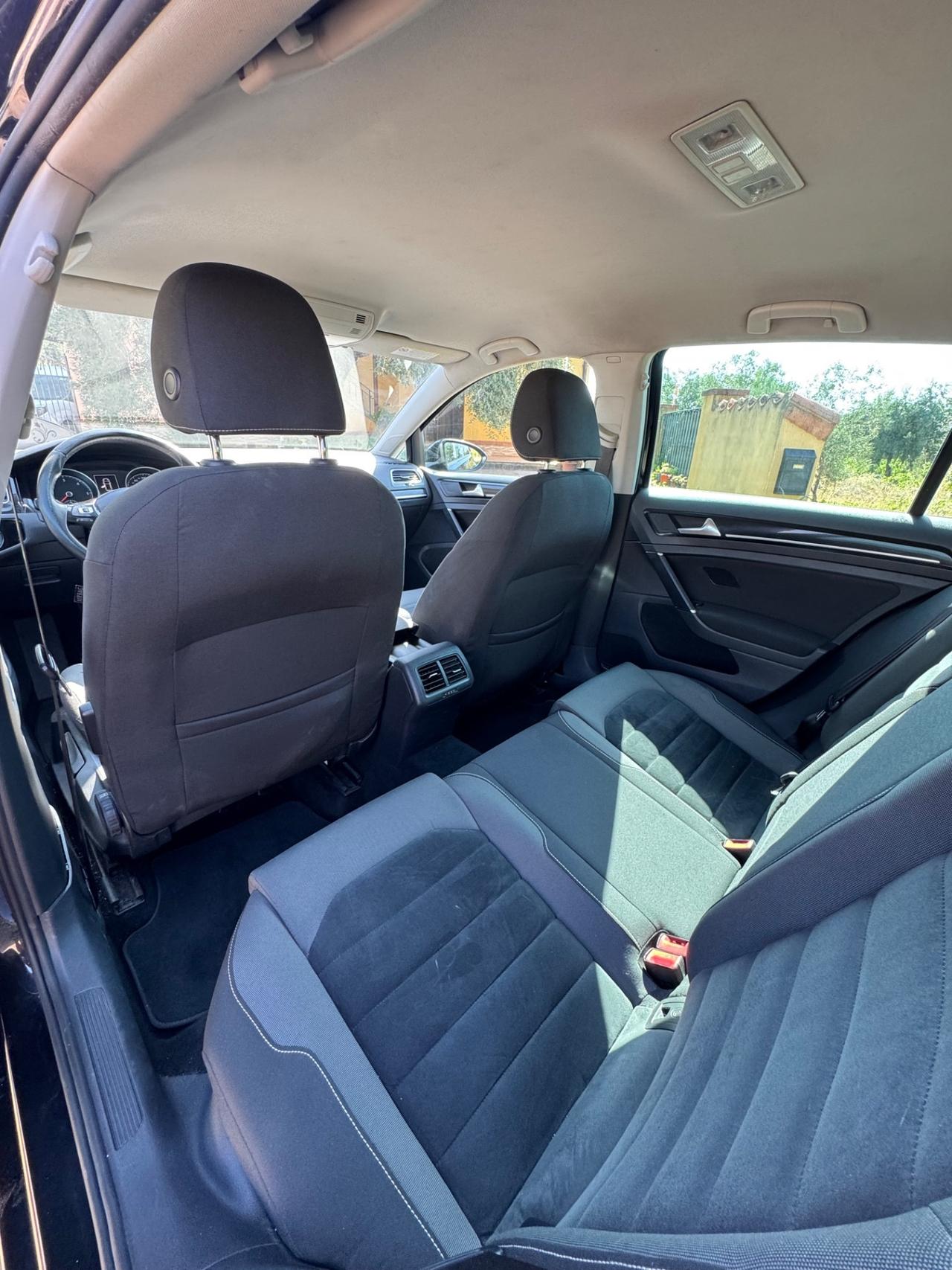 Volkswagen Golf 2.0 TDI DSG 5p. Highline BlueMotion Technology