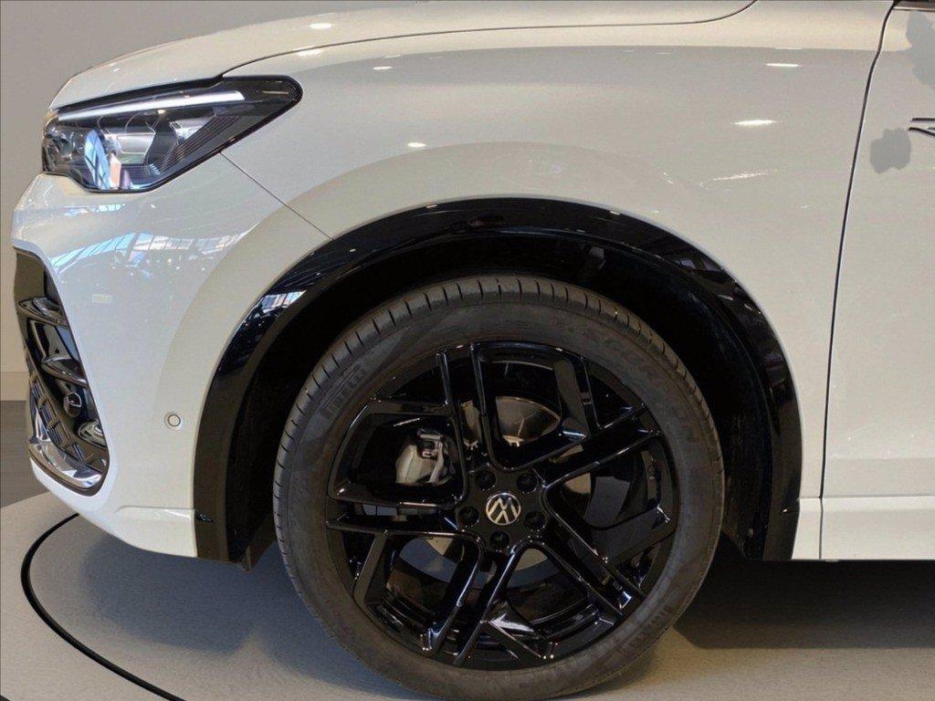VOLKSWAGEN Tiguan 1.5 etsi R-Line 150cv dsg del 2024