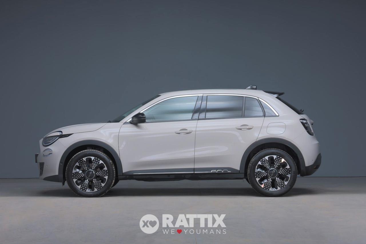 Fiat 600 1.2 hybrid 145CV La Prima auto