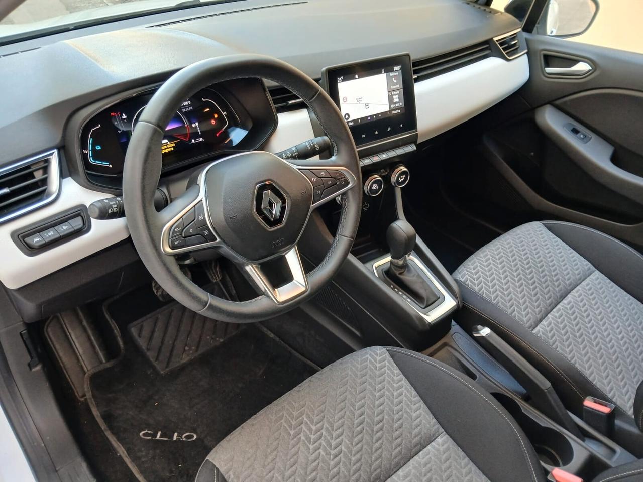Renault Clio Full Hybrid E-Tech 145 CV 5 porte Evolution