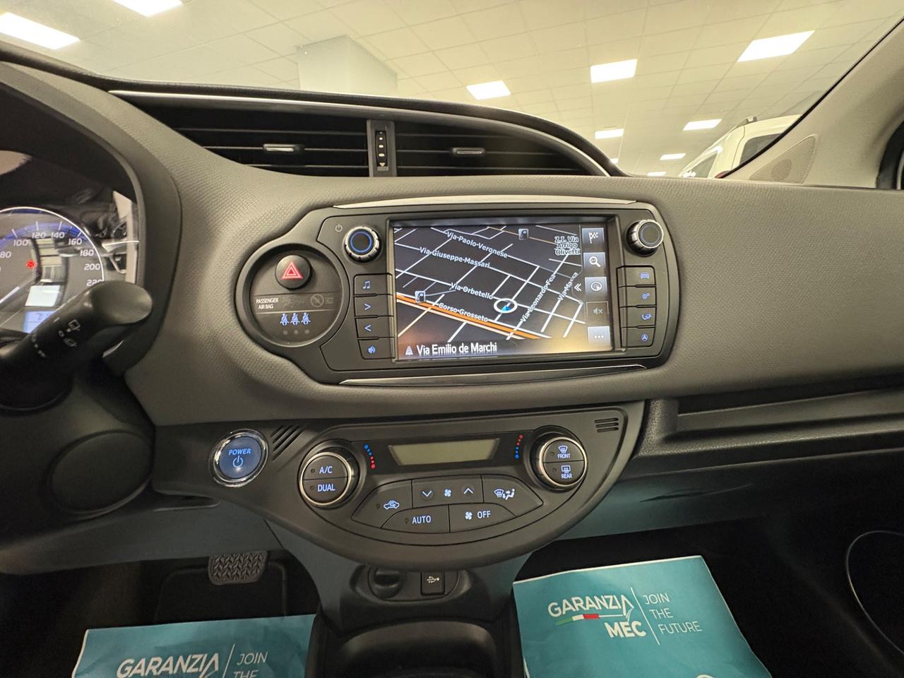 Toyota Yaris Style 1.5 Hybrid 75cv 2017 km 91000