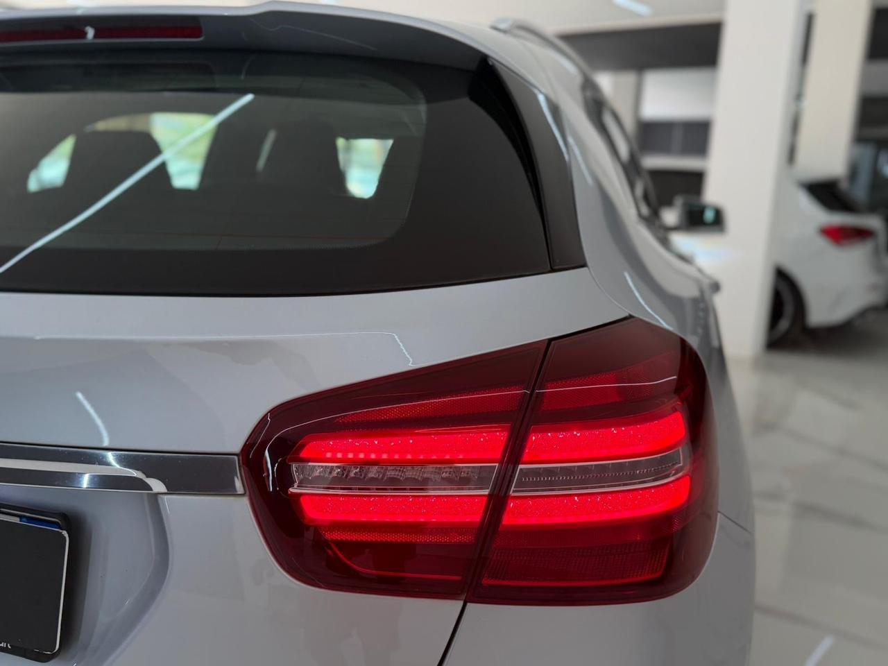 Mercedes-benz GLA 200 d Automatic Sport