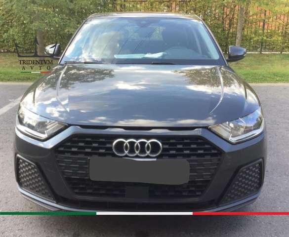 Audi A1 Sportback 25 1.0 tfsi Admired