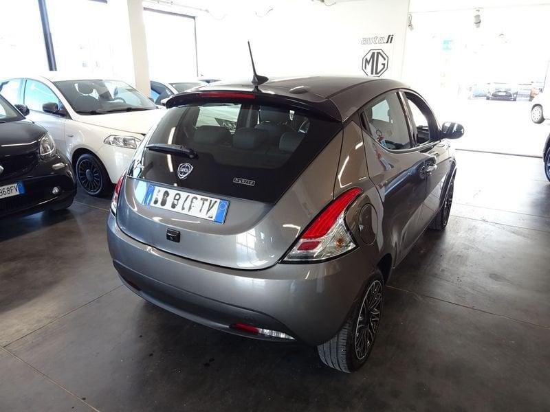 Lancia Ypsilon Ypsilon 1.0 FireFly 5 porte S&S Hybrid Gold