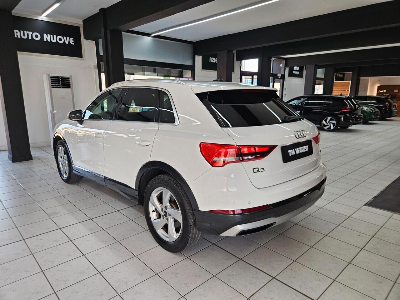 Audi Q3 35 2.0 tdi Business quattro s-tronic