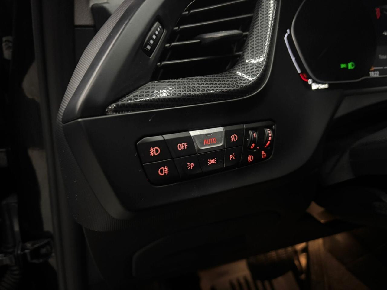 Bmw 116d 5p. Advantage 1.6 116cv