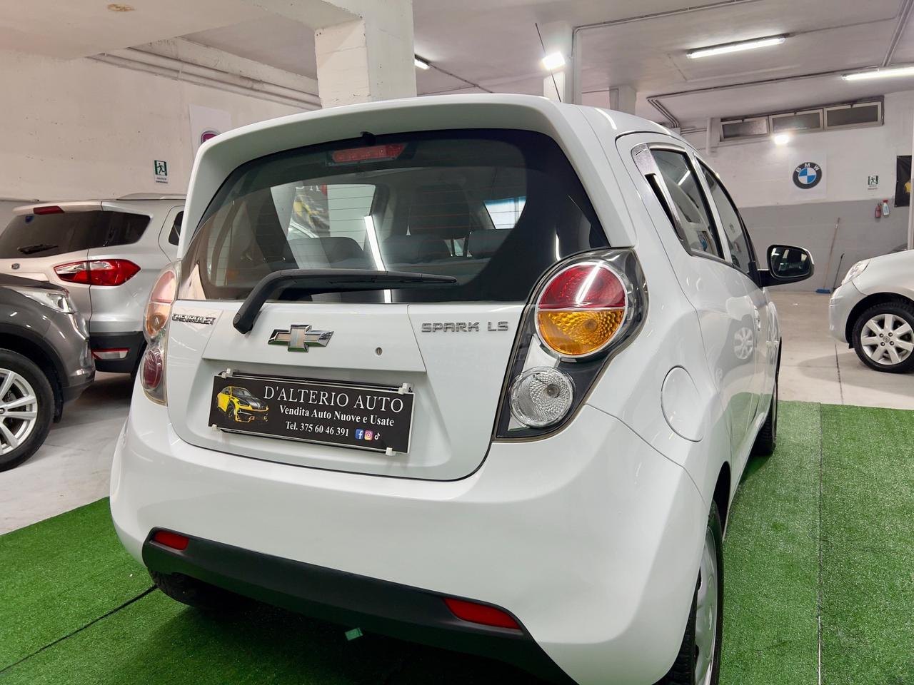 Chevrolet Spark 1.0 GPL Eco Logic Pink Lady Special Edition