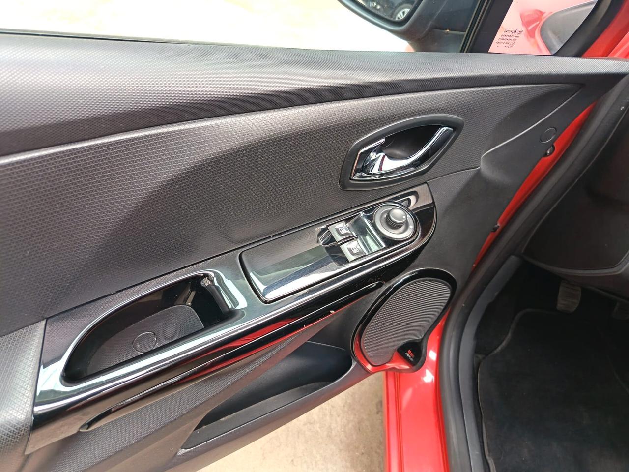 Renault Clio 1.2 75CV 5 porte Live 54kW