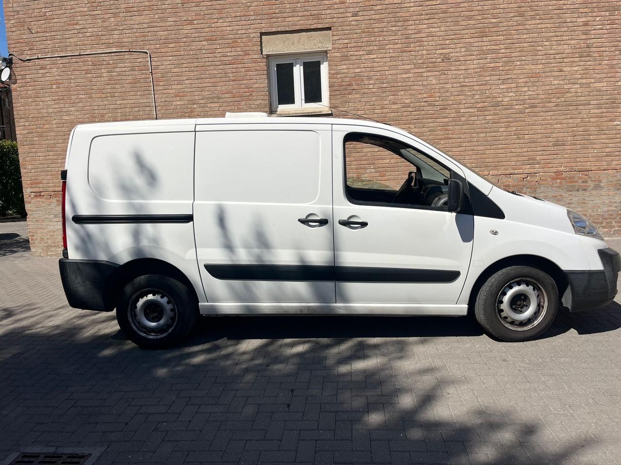 Toyota Proace 2.0 D-4D PC-TN Furgone Lounge 10q
