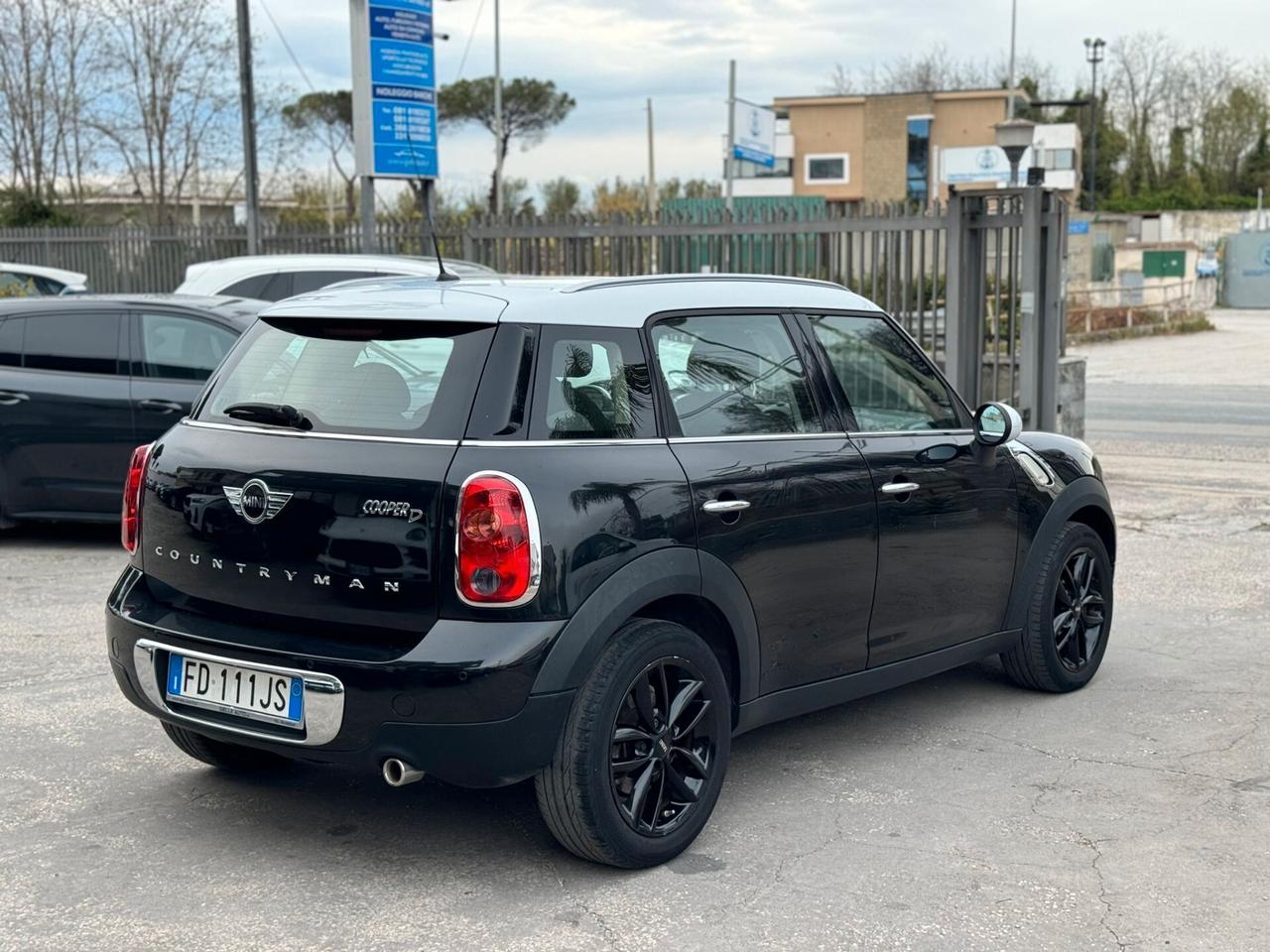 Mini Cooper Countryman 2.0 D Automatica