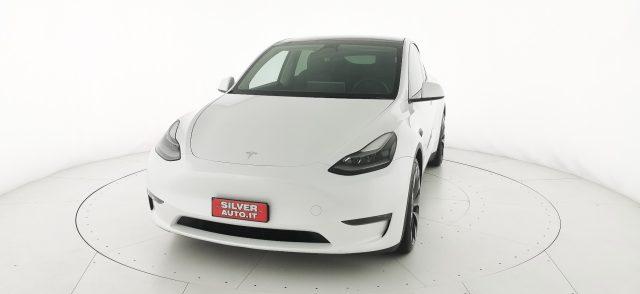 TESLA Model Y Performance Dual Motor AWD -con Autopilot avanzato