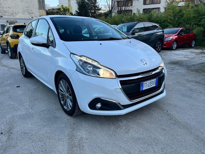 Peugeot 208 BlueHDi 100 S&S 5 porte Allure