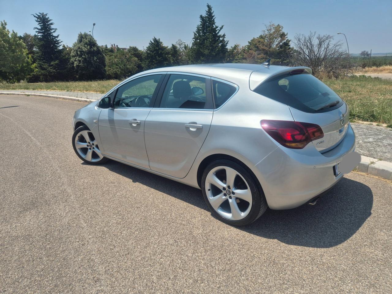 Opel Astra cosmo 1.4 Turbo 140CV 5 porte 2012