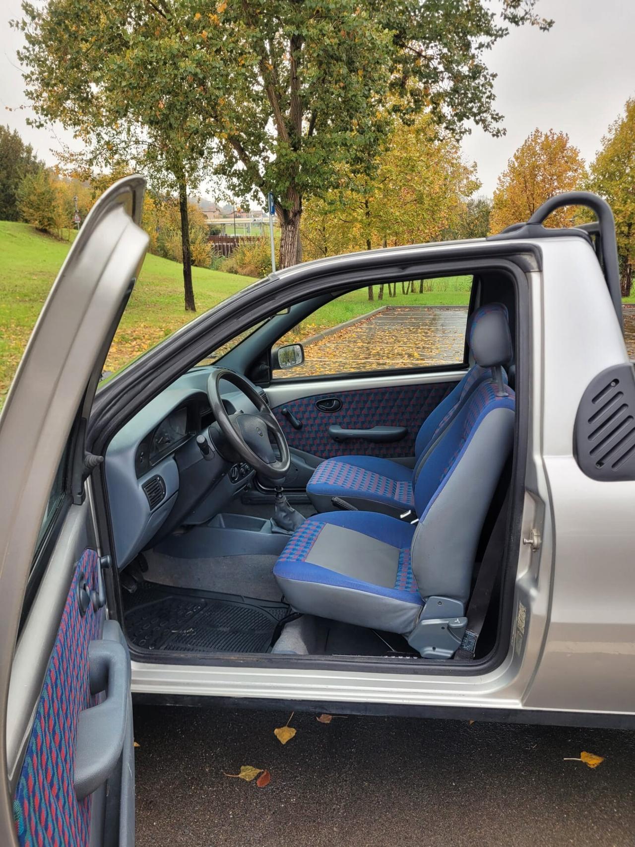 Fiat Strada 1.7 TDI Pick-up
