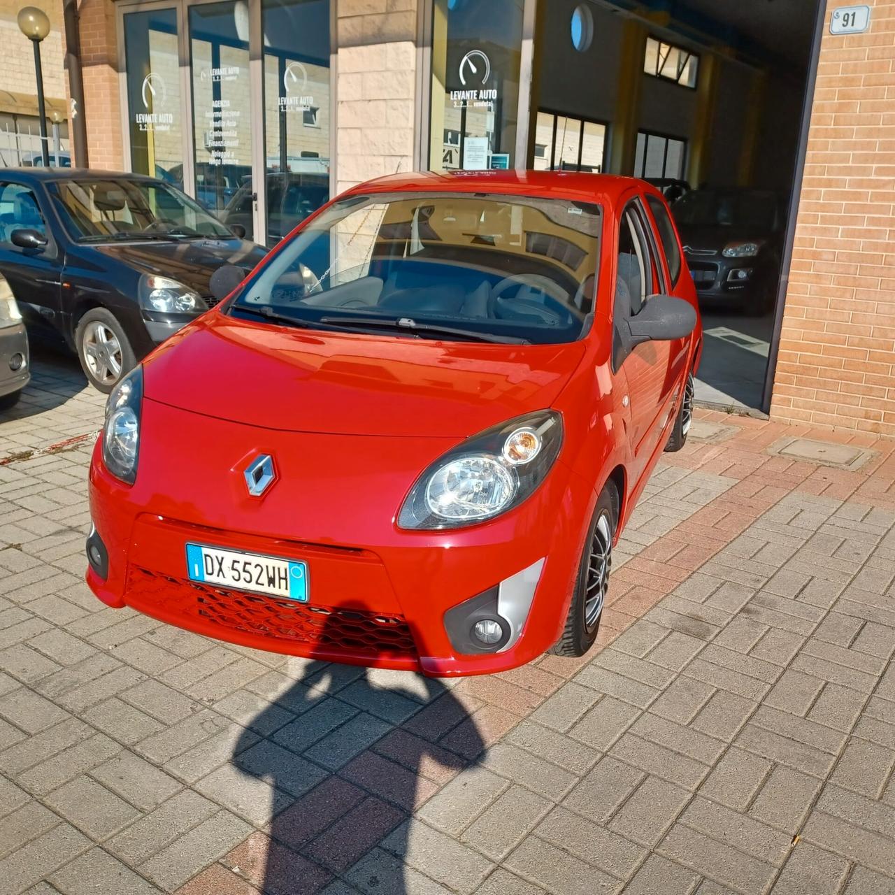129.888KM PERFETTA TWINGO 1.2 NEOPATENTATI