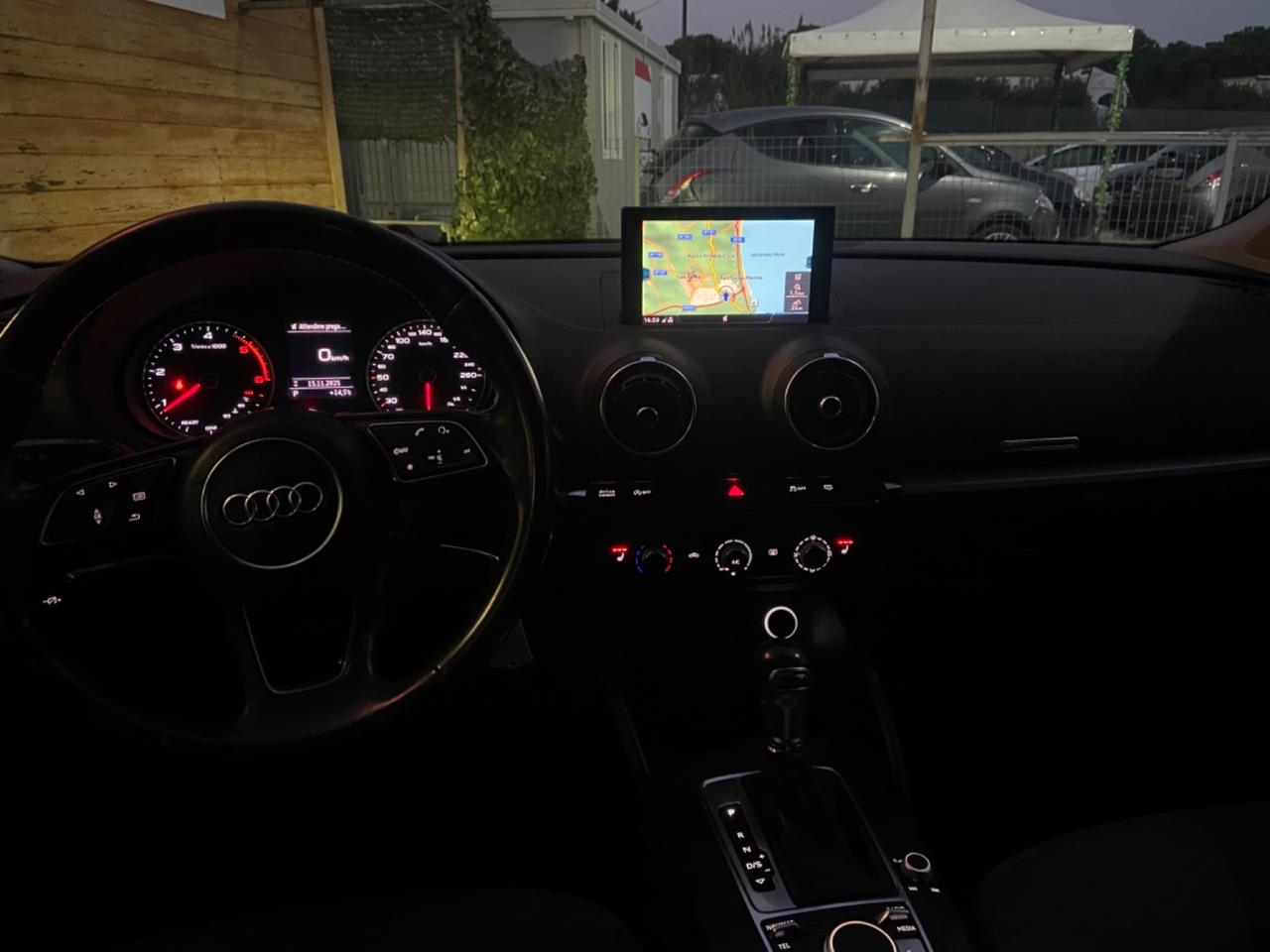 Audi A3 1.6 TDI 116 CV S tronic 2018 garanzia 12Mesi