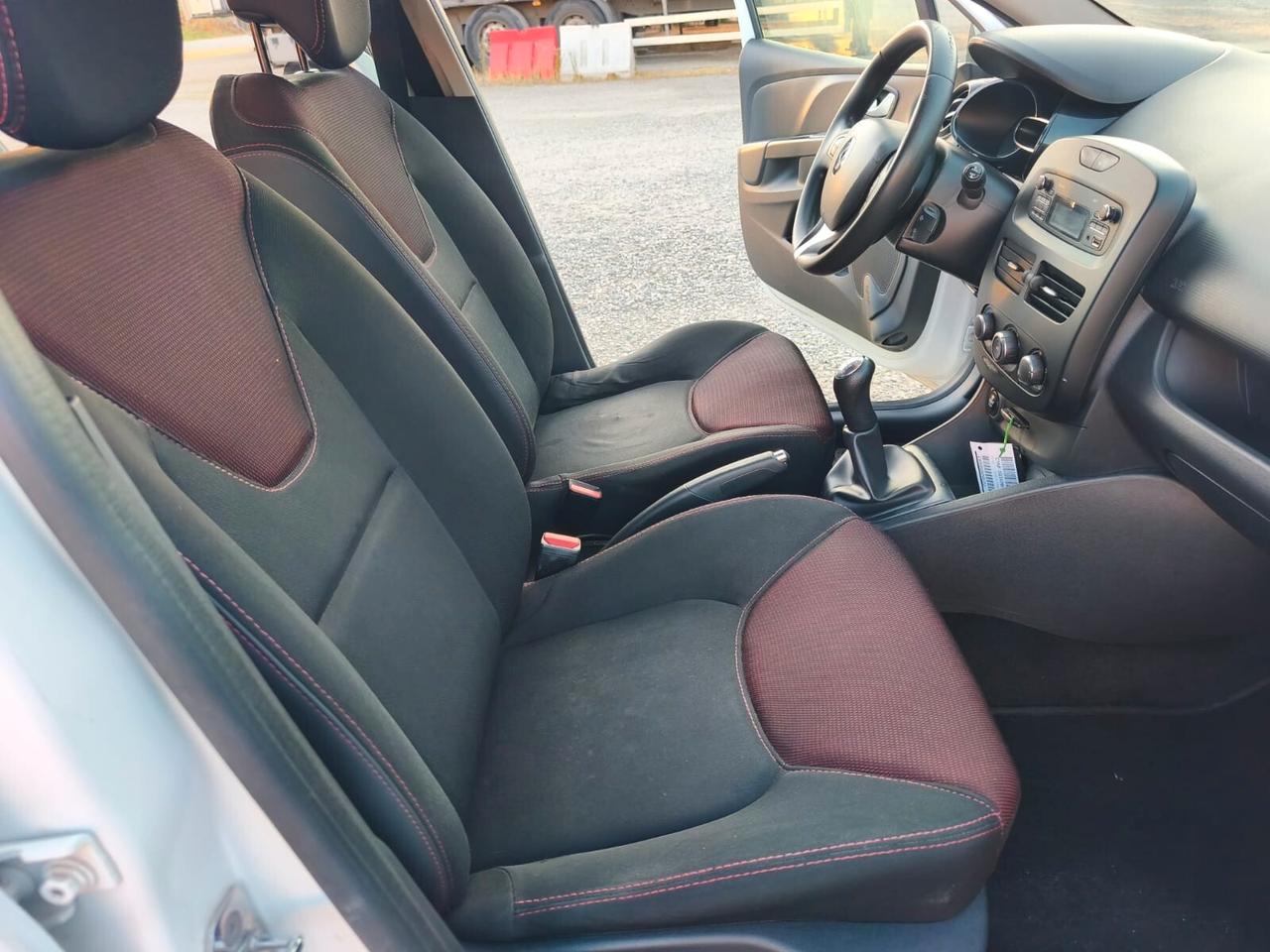 Renault Clio 2016----1.5 Diesel Neopatentati