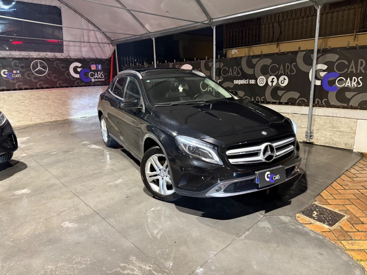 Mercedes GLA 200 d Automatic 4Matic Sport TETTO