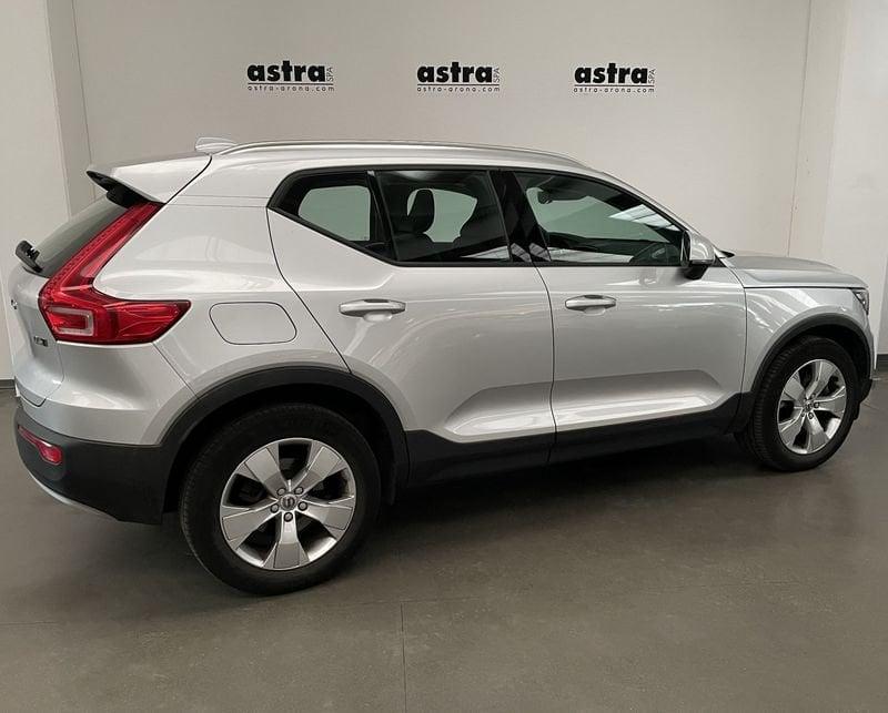 Volvo XC40 D3 AWD Geartronic Momentum