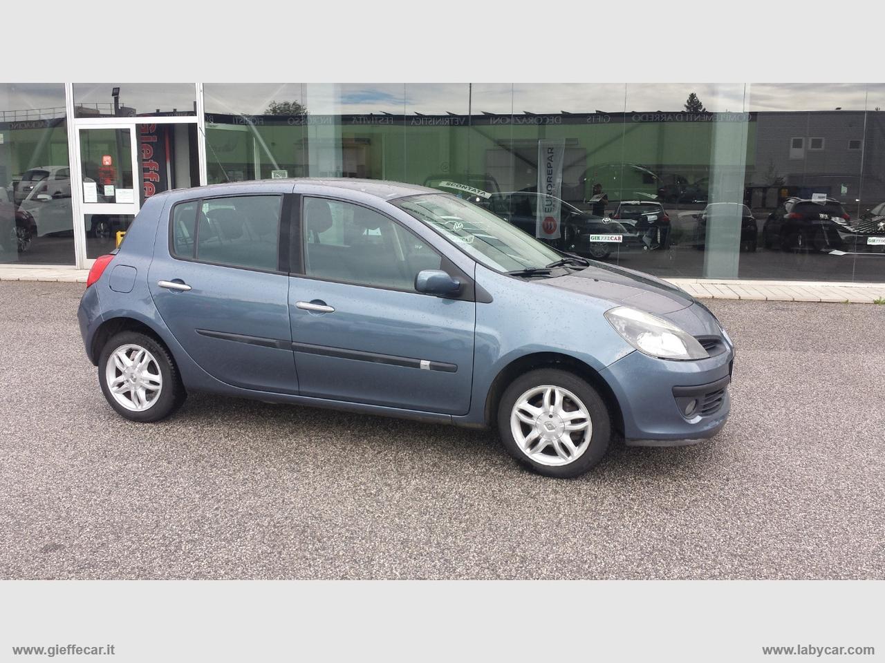 RENAULT Clio 1.2 5p. Luxe