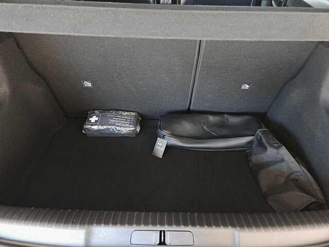 DS DS 3 Crossback DS 3 Crossback BlueHDi 130 aut. Grand Chic