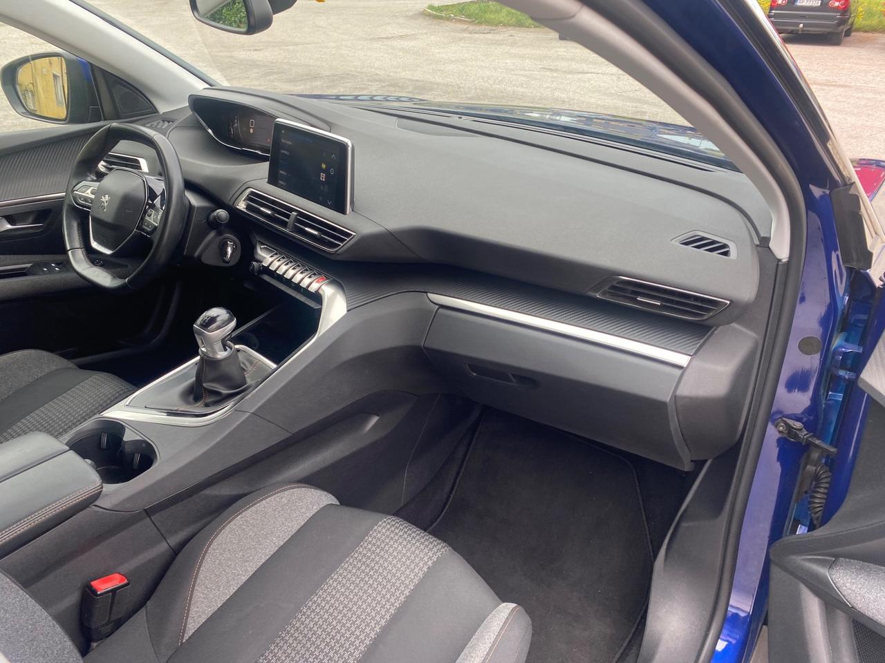 Peugeot 3008 BlueHDi 130 S&S EAT8 Active