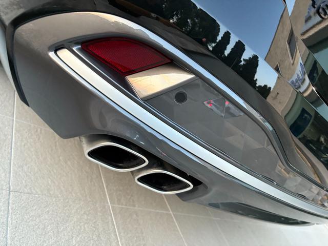 AUDI A6 TDI 150 kW S tronic quattro S line edition.