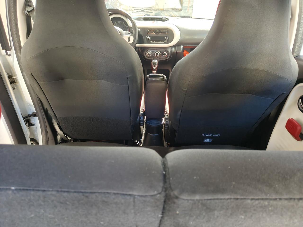 Renault Twingo Experience neopatentati