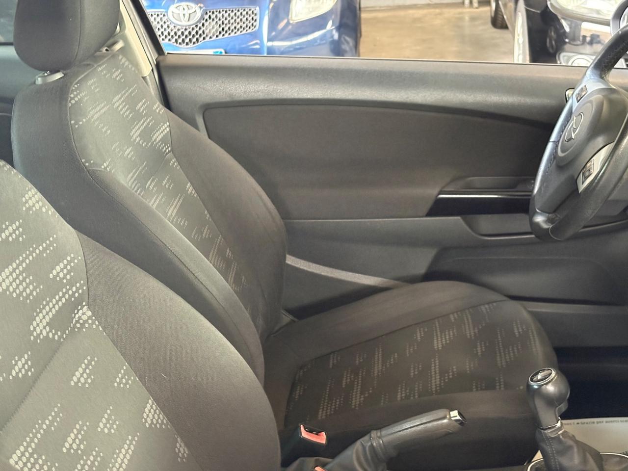 Opel Corsa 1.2 5 porte Club