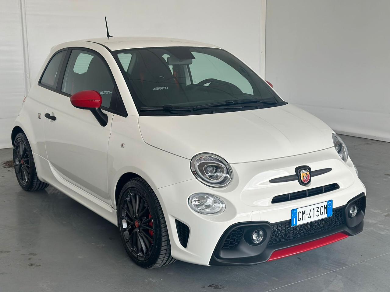 Abarth 695 1.4 180 CV KM0 2023
