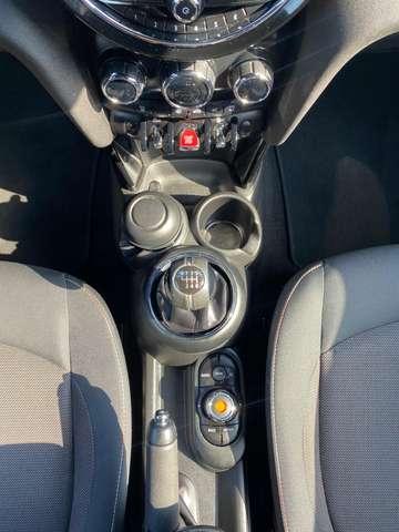 MINI One D Mini IV F55-F56 2014 1.5 Hype 3p
