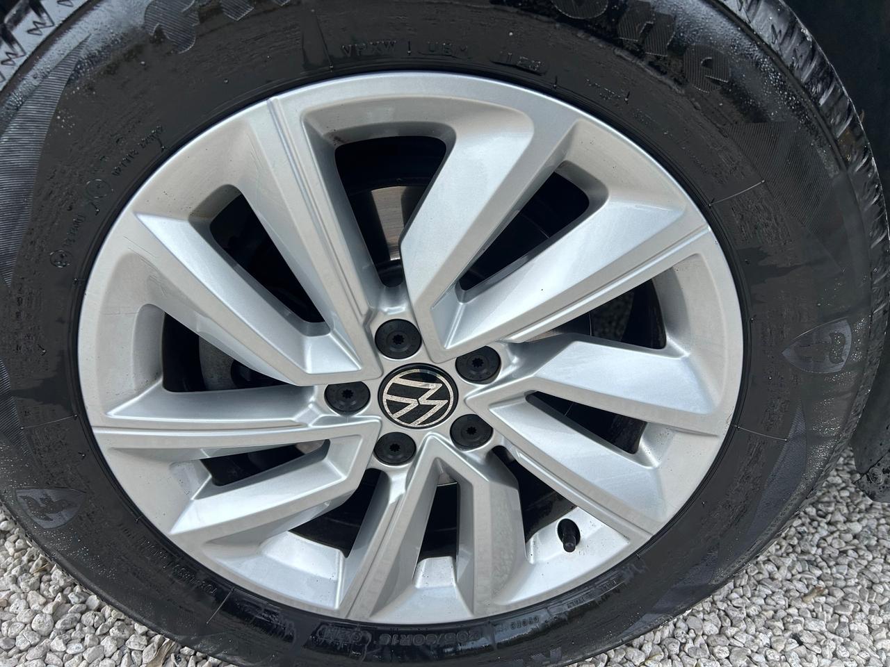 VW T-Cross 1.0 TSI STYLE FULL GARANZIA